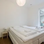 Elegant By The Grand Station Appartement *